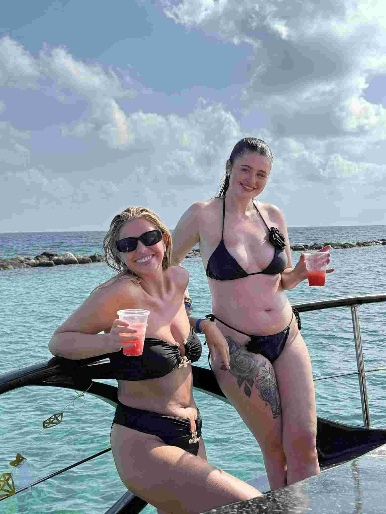 Boat tour scene 3